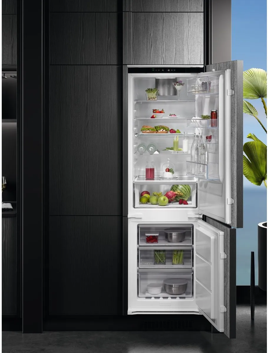 AEG TSC7G181DS Inbouw Koelvriescombinatie 256L - Nofrost