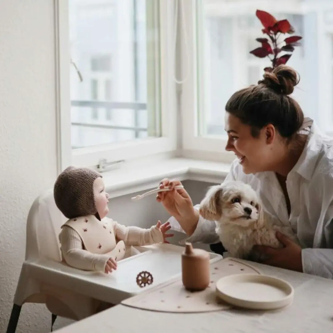 Mushie Silicone Bord met Zuignap - Ivory