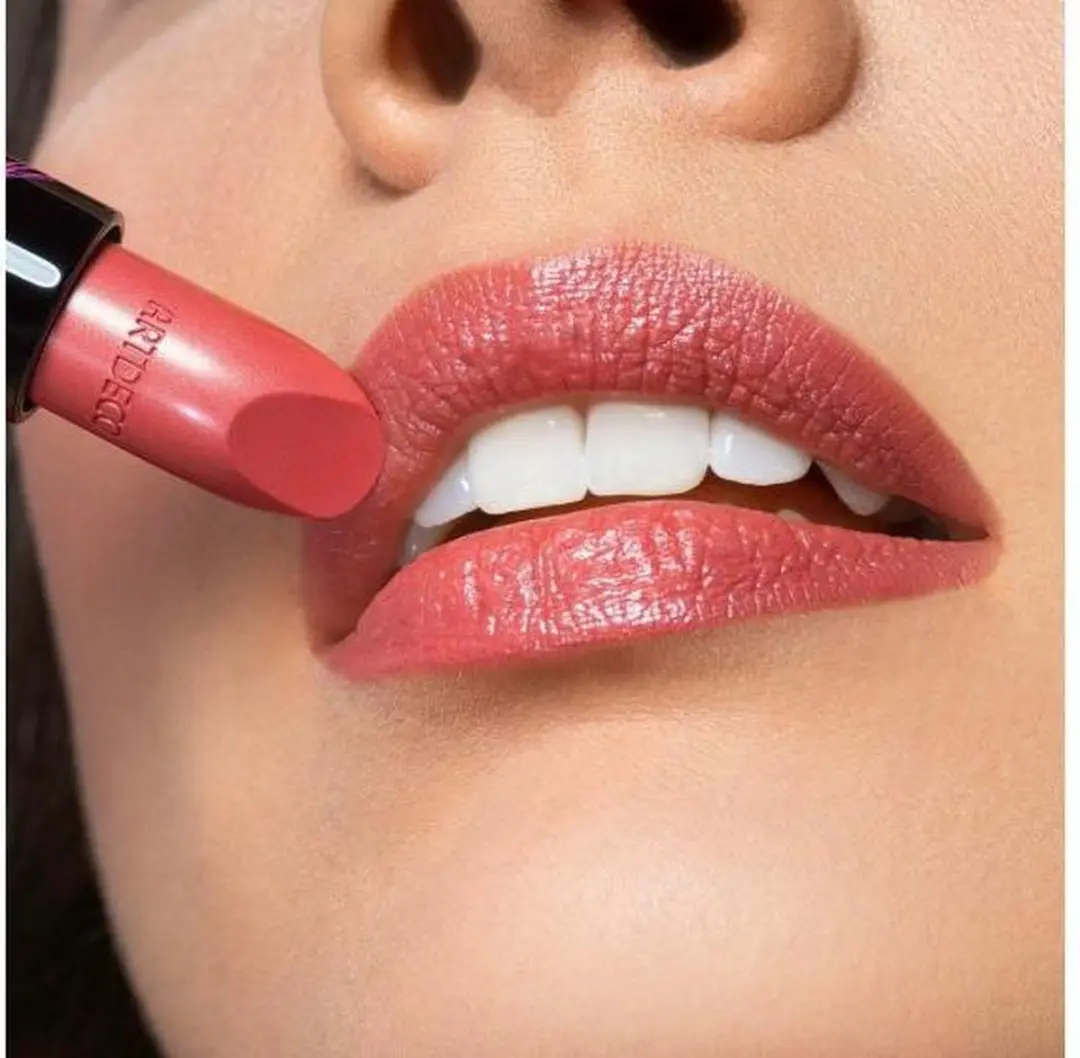 Artdeco Perfect Color Lipstick 896 The Feminine Style