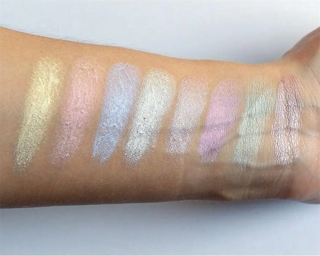 Makeup Revolution Ultra Strobe Balm Palette Light - 8 Stuks