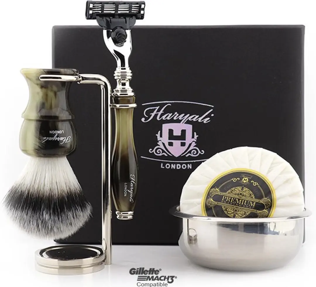 Haryali London Herenscheerset Green & Black