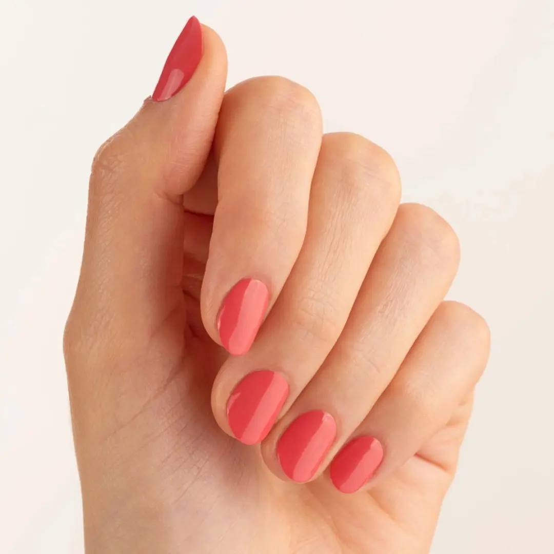 Essence Nagelkleur Gel Nagellak 52 Coral ME MAYBE - 8ml - afbeelding 6 van 6