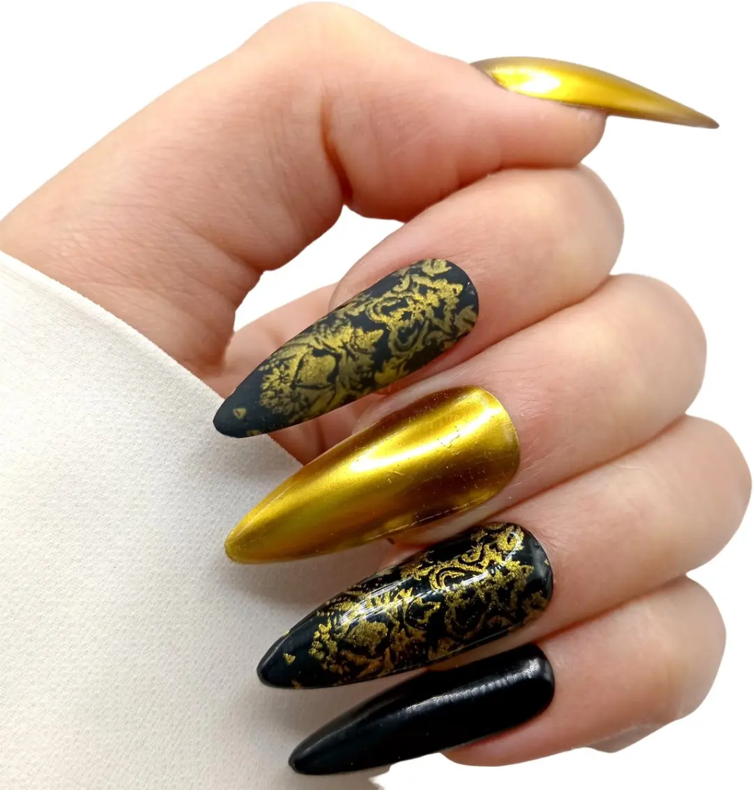 SD Press on Nails No. 34 Gold Lux XL Stiletto