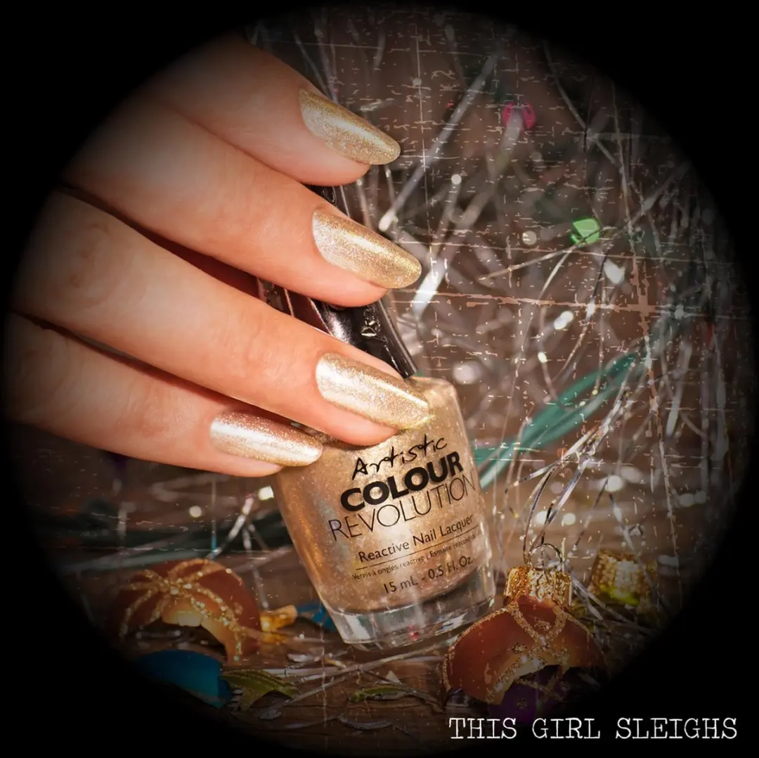 Artistic Nail Design Colour Revolution 'This Girl Sleighs' Nagellak - 15ml - Goud Glitter