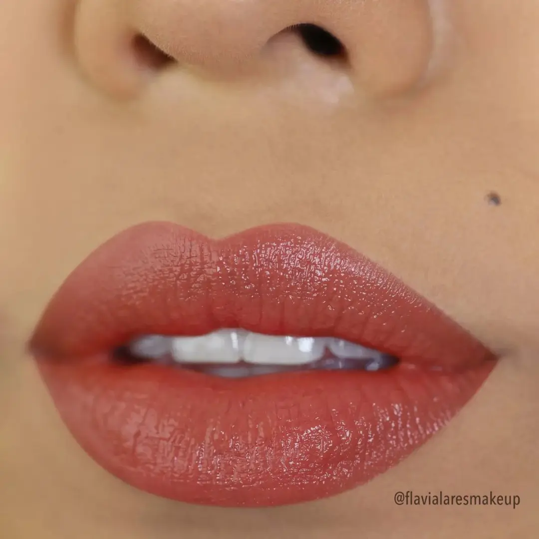 Moira Signature Lipstick 03 Peach Nude - 3,2 g - afbeelding 6 van 6