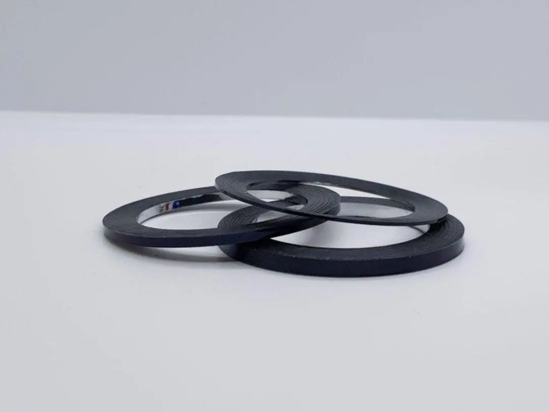 Korneliya Striping Tape 2mm - Zwart