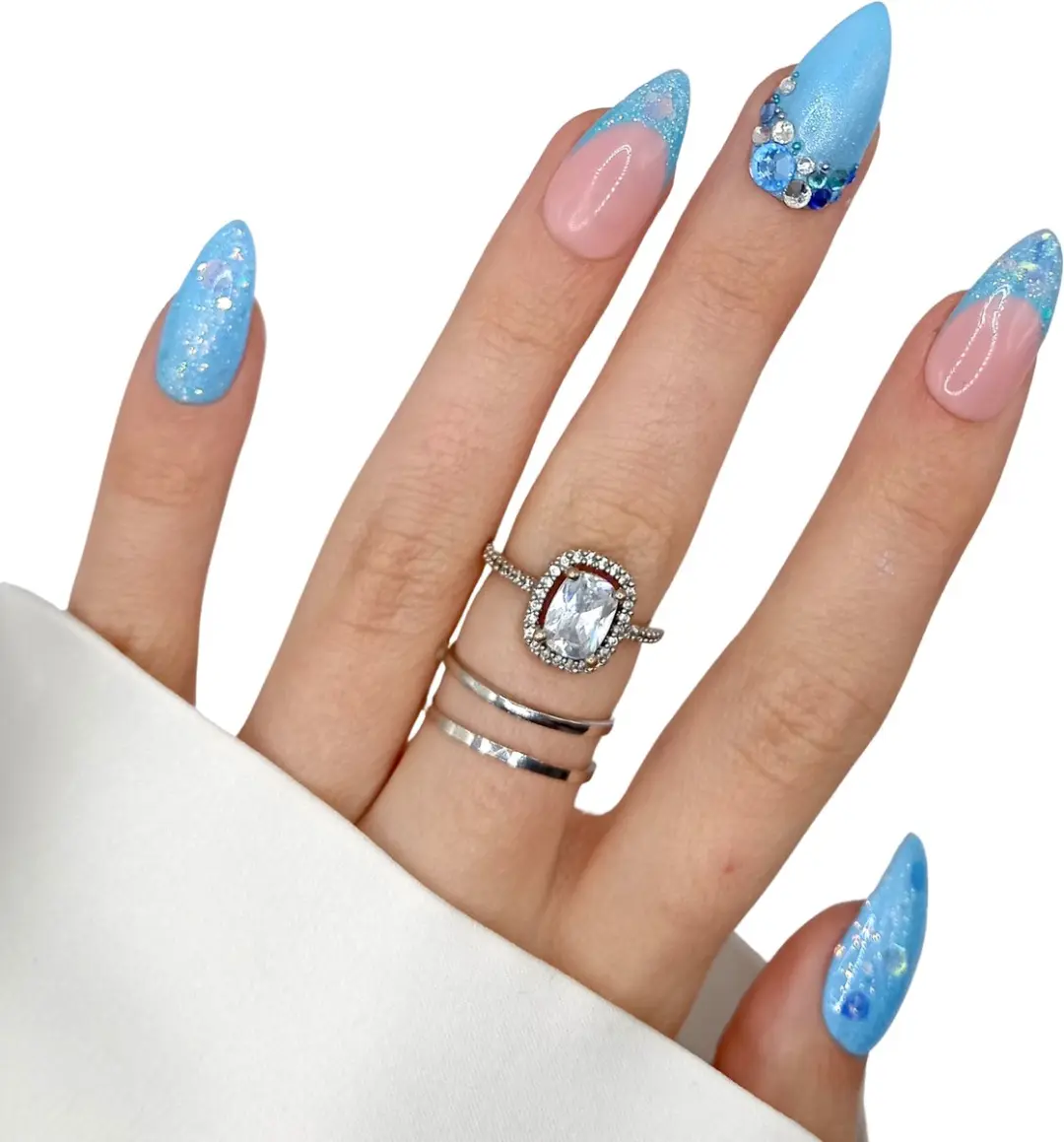 SD Press on Nails No. 166 Ice Queen Medium Stiletto - Blauw Glitter