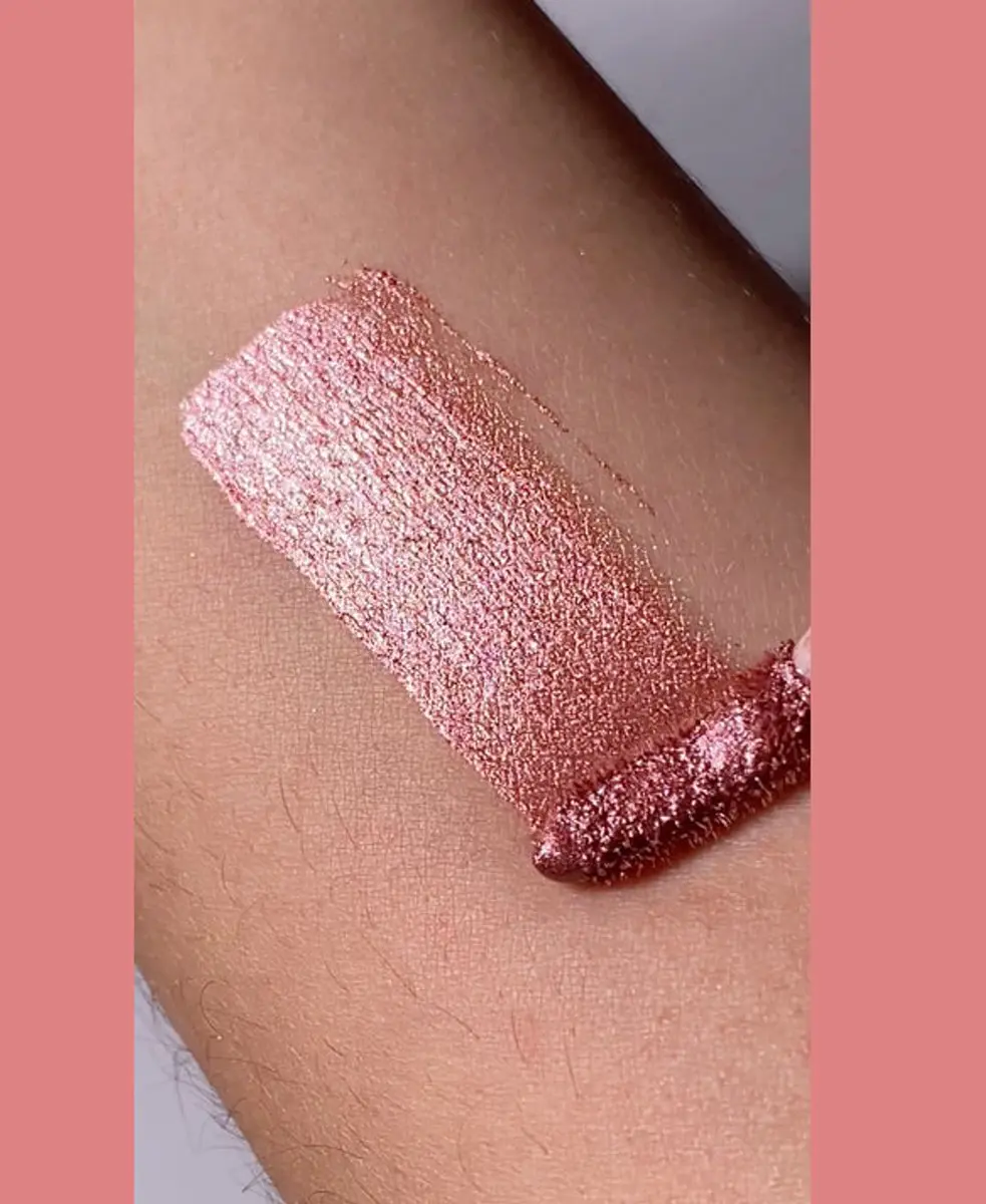 Moira Diamond Daze Liquid Shadow Oogschaduw 3ml - Vegan - Roze
