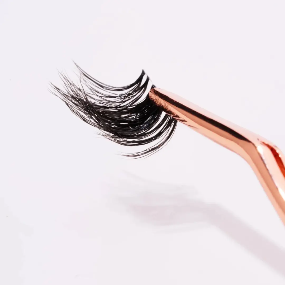 Sosu Fox Eyelash Feline Cluster Lashes
