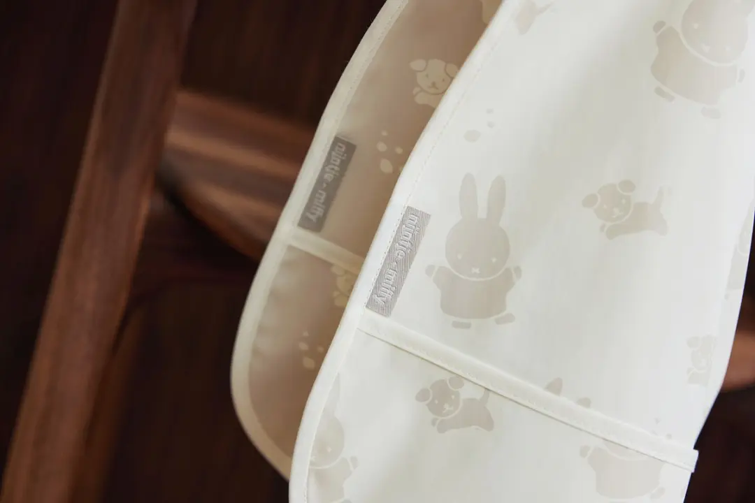 Jollein x Nijntje Slab Waterproof Miffy&Snuffy - 2 Stuks