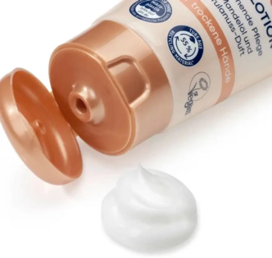 Balea Handlotion Crème-olie 100ml - Amandelolie/Sheaboter - afbeelding 2 van 2