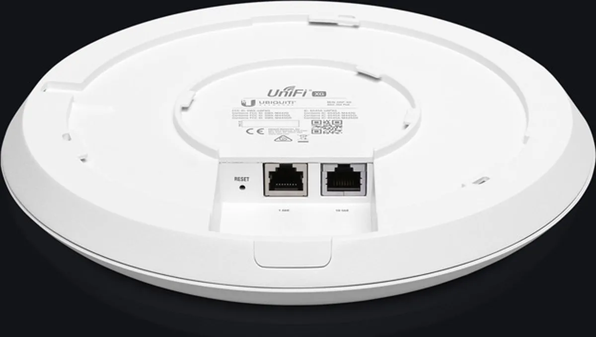 Ubiquiti UniFi UAP-XG Access Point - WiFi 5 - 450 Mbps - Wit