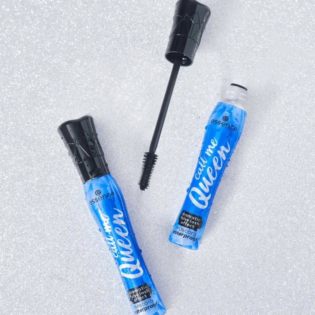 Essence Call Me Queen Mascara Waterproof - Zwart
