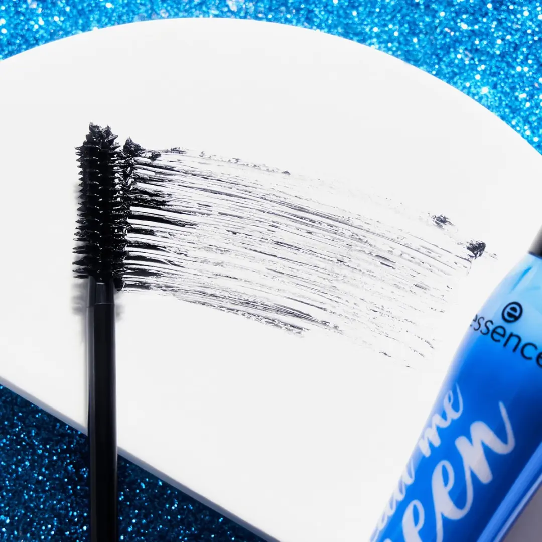 Essence Call Me Queen Mascara Waterproof - Zwart