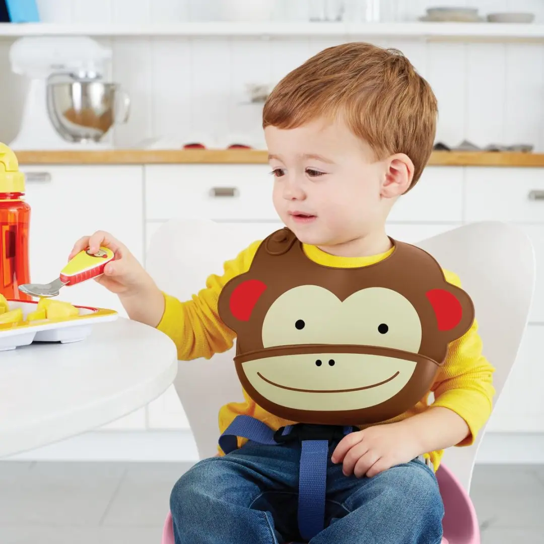 Skip Hop Zoo Fold & Go Siliconen Slabbetje Monkey - Veelkleurig