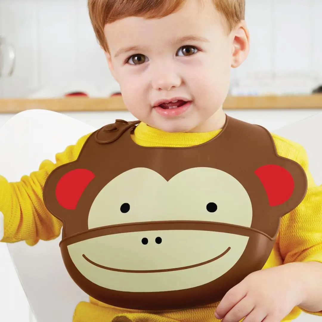 Skip Hop Zoo Fold & Go Siliconen Slabbetje Monkey - Veelkleurig