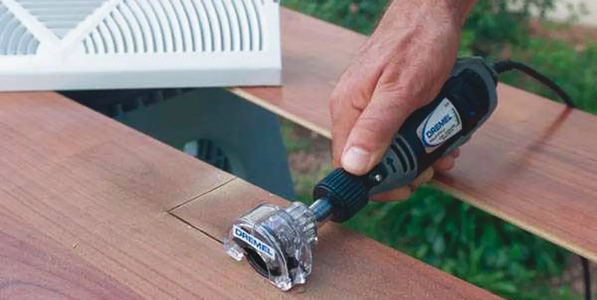 Dremel 670 Mini-zaaghulpstuk - Roterend multitool - Hout