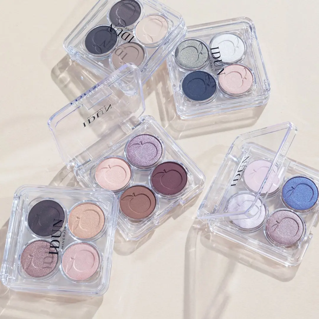 Idun Minerals Norrlandssyren Oogschaduw Palet - 4 Kleuren - afbeelding 6 van 6