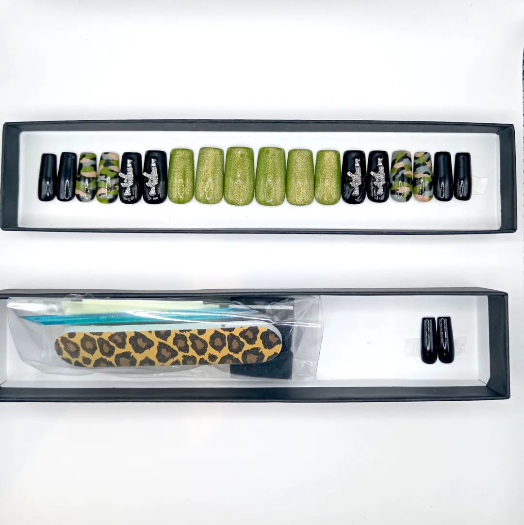 SD Press on Nails No. 15 Demilitarized Zone Plaknagels - 20 Stuks - L - Camo/Zwart/ Groen