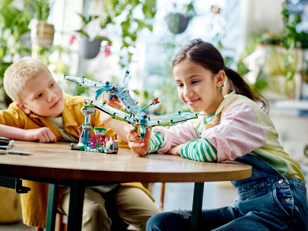 LEGO Avatar Jake & Neytiri’s eerste vlucht op de Banshee - 75572