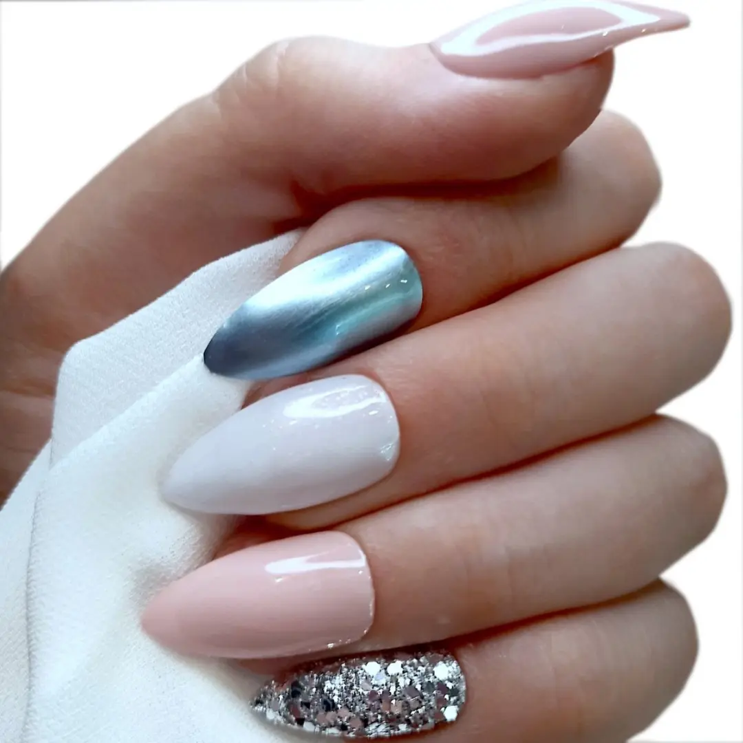 SD Press on Nails B-96 Plaknagels Medium Stiletto Nude Blauw Zilver - 20 Stuks