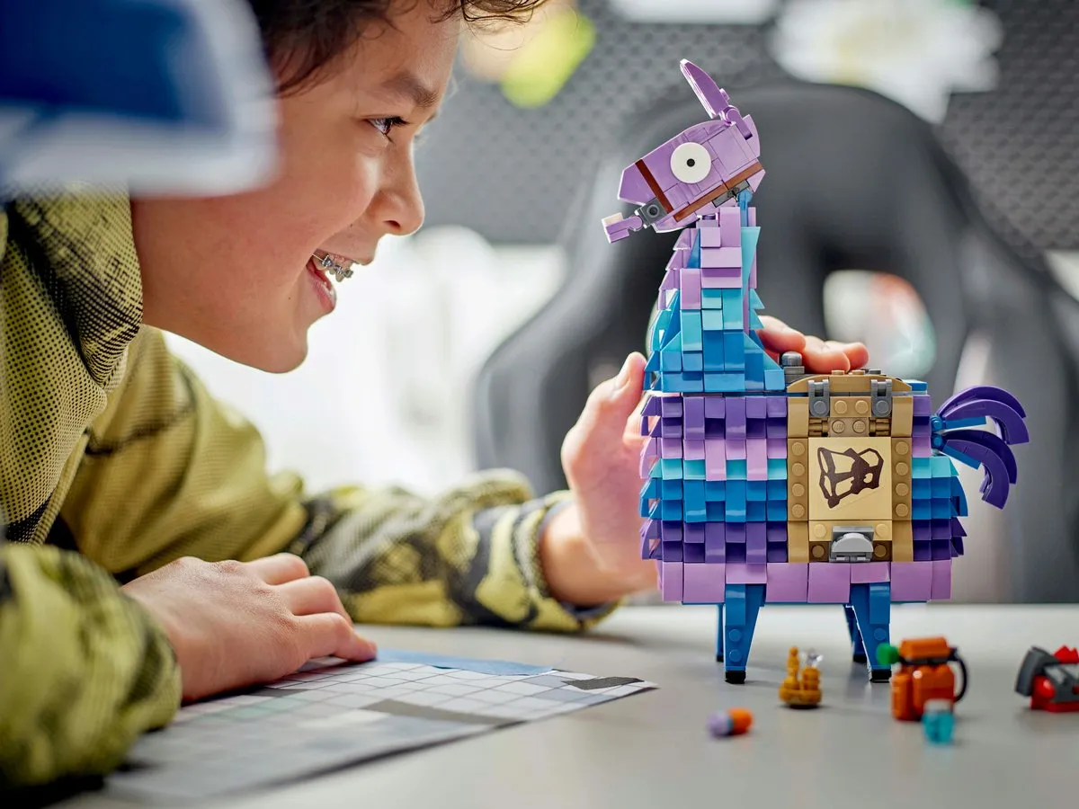 LEGO Fortnite Supply Llama 77071 - 691 Stukken
