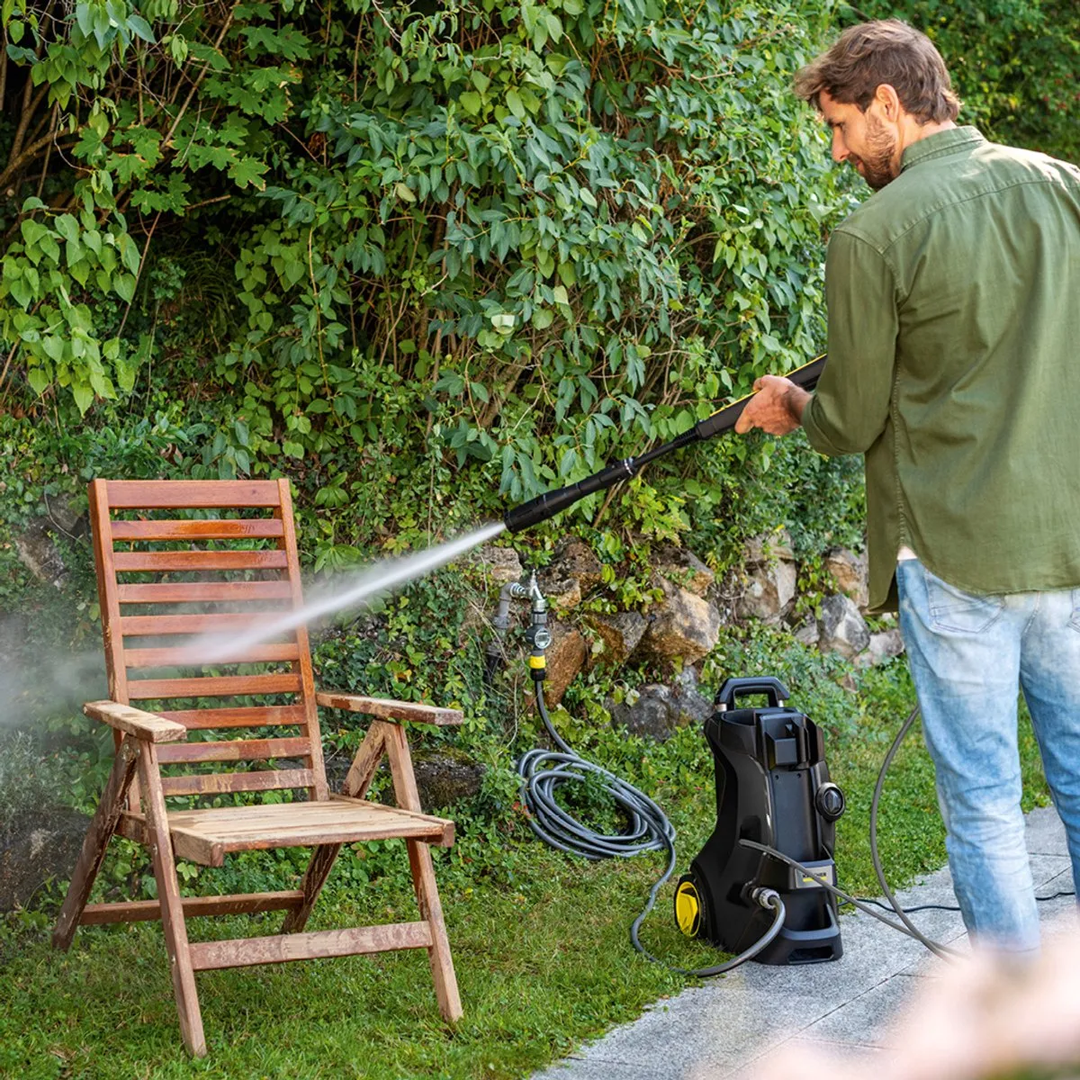 Kärcher K 5 Power Control Flex Home & Brush AE eco!Booster set Hogedrukreiniger - Inc. T 5 Terrasreiniger - eco!Booster en wasborstel PremiumFlex hogedrukslang - 145 bar - 500 l/u - 40 m²/u - App ondersteuning - 2x Reinigingsmiddel 1L