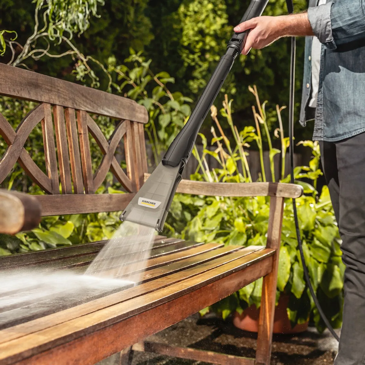 Kärcher K 5 Power Control Flex Home & Brush AE eco!Booster set Hogedrukreiniger - Inc. T 5 Terrasreiniger - eco!Booster en wasborstel PremiumFlex hogedrukslang - 145 bar - 500 l/u - 40 m²/u - App ondersteuning - 2x Reinigingsmiddel 1L