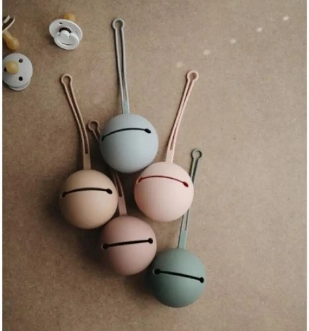Mushie Fopspeendoosje Siliconen Shifting Sand