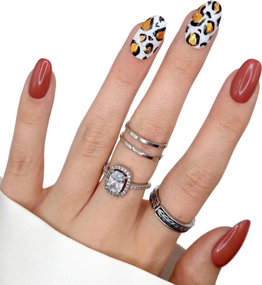 SD Press on Nails B-54 Plaknagels - Nude Bruin Leopard - 20 Stuks