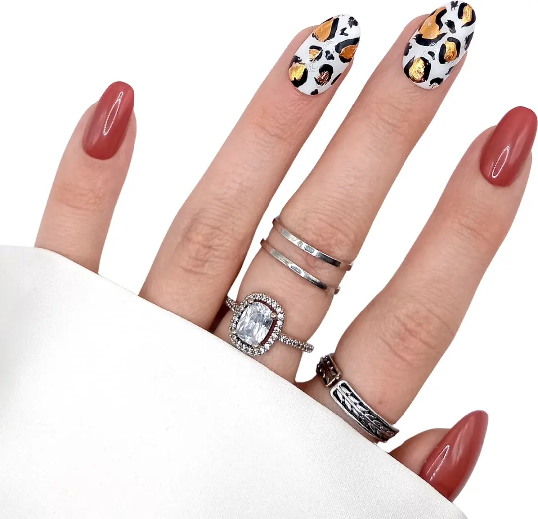 SD Press on Nails B-54 Plaknagels - Nude Bruin Leopard - 20 Stuks
