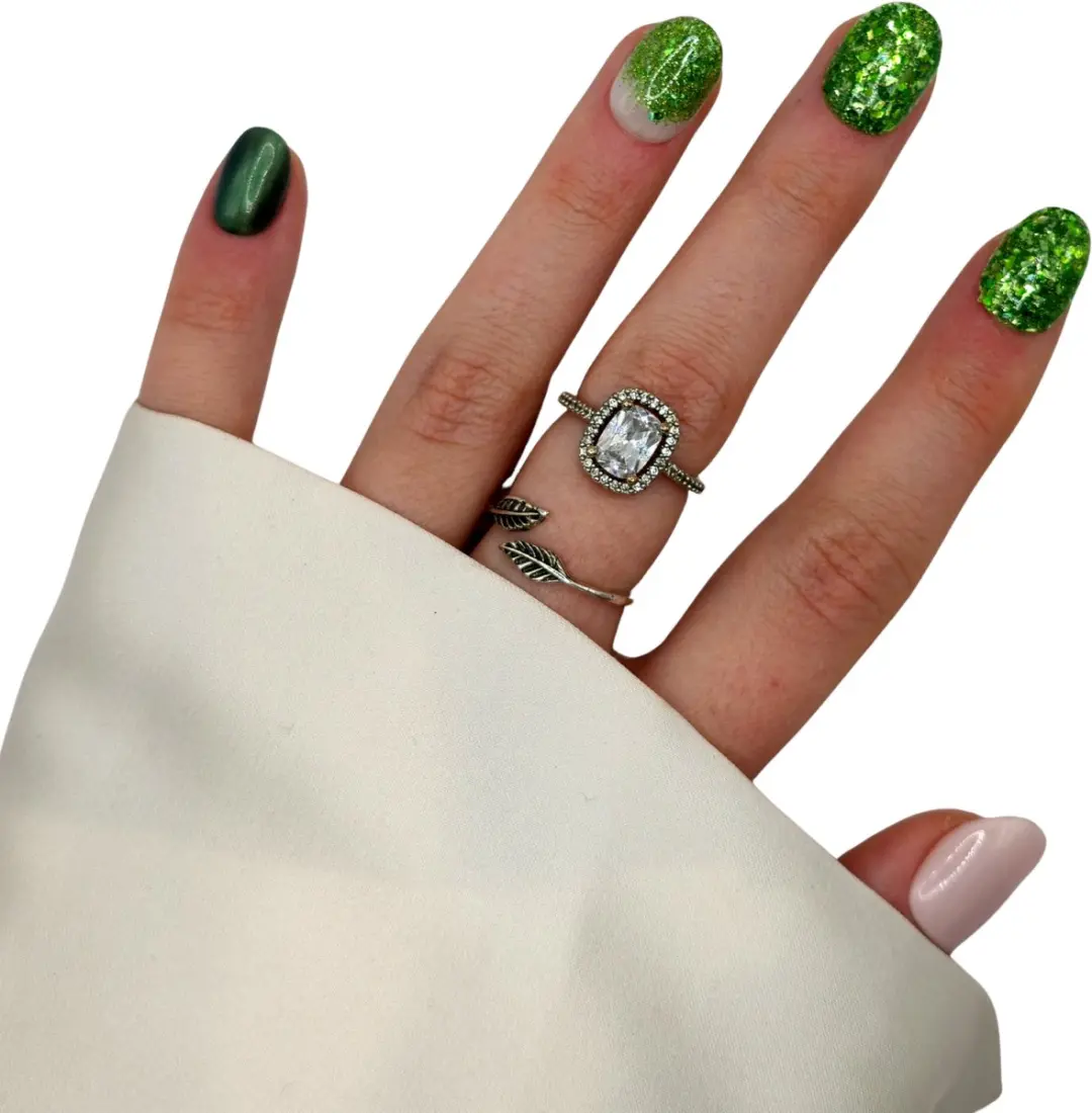 SD Press on Nails No. 79 Green Magic XS Almond - Groen Glitter - 20 Stuks