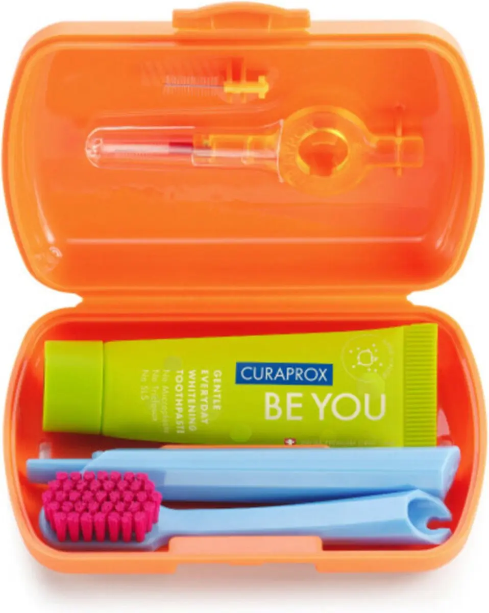 Curaprox Reisset