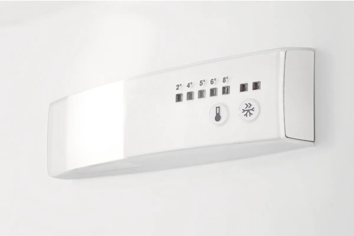 AEG SCE618E5TS Inbouwkoelkast 251L - 4 Plateaus - 2 Groentelades