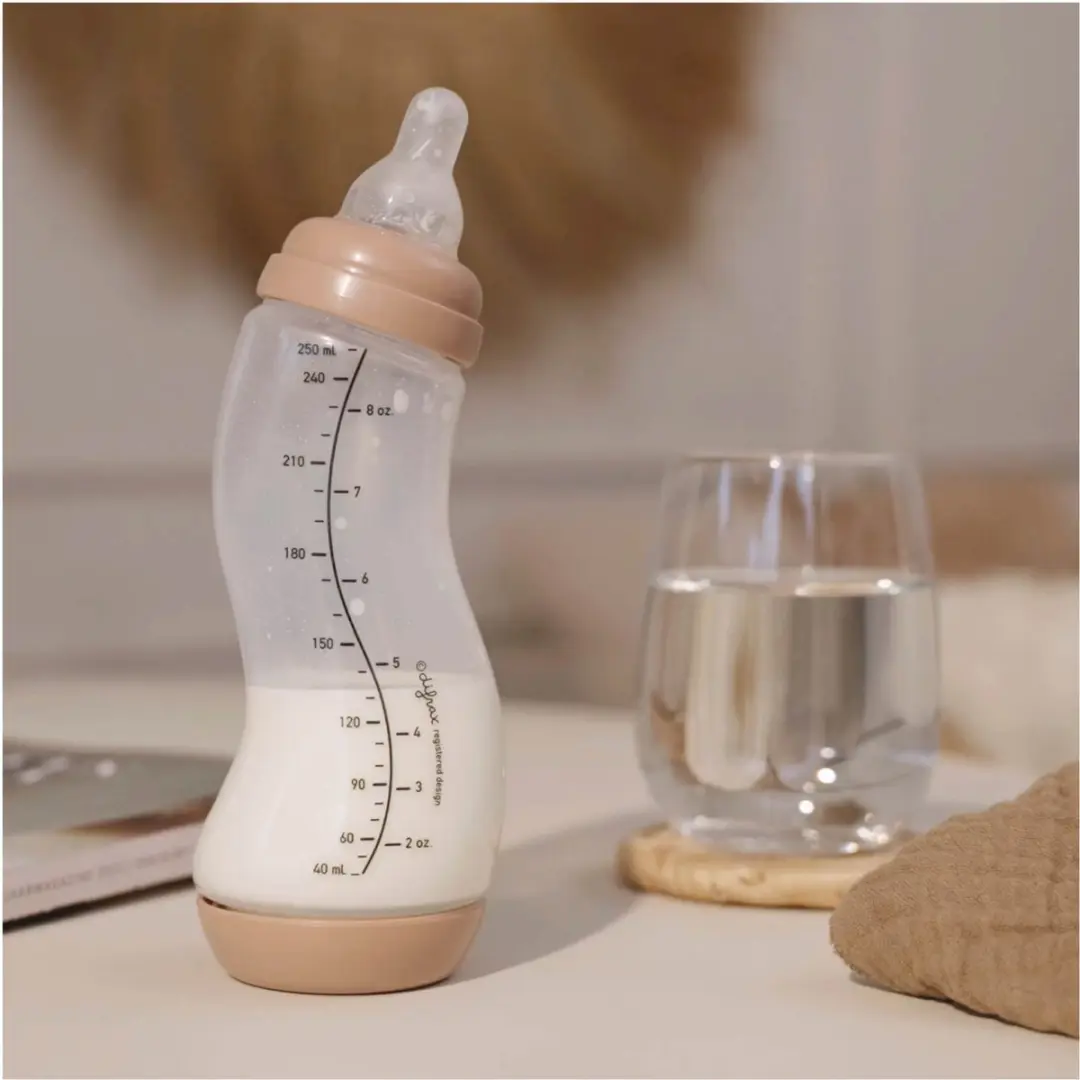 Difrax Natural S-Babyfles 250ml - Anti Colic - Koffiebruin