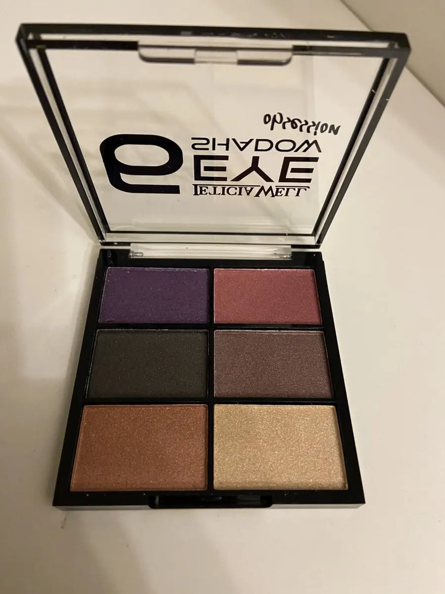 Leticia Well Oogschaduwpallet Obsessie Rose