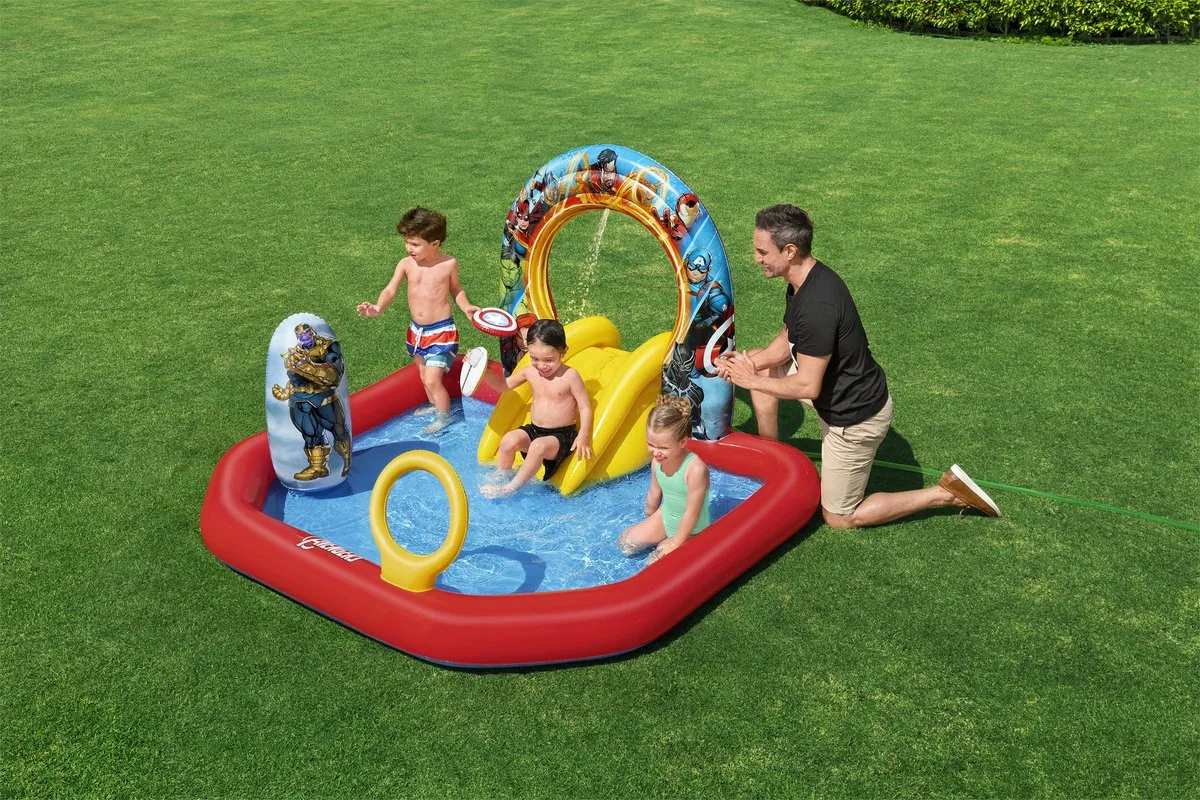 Bestway Avengers Opblaasbare Speeltuin 211x198x125cm - 2 Jaar