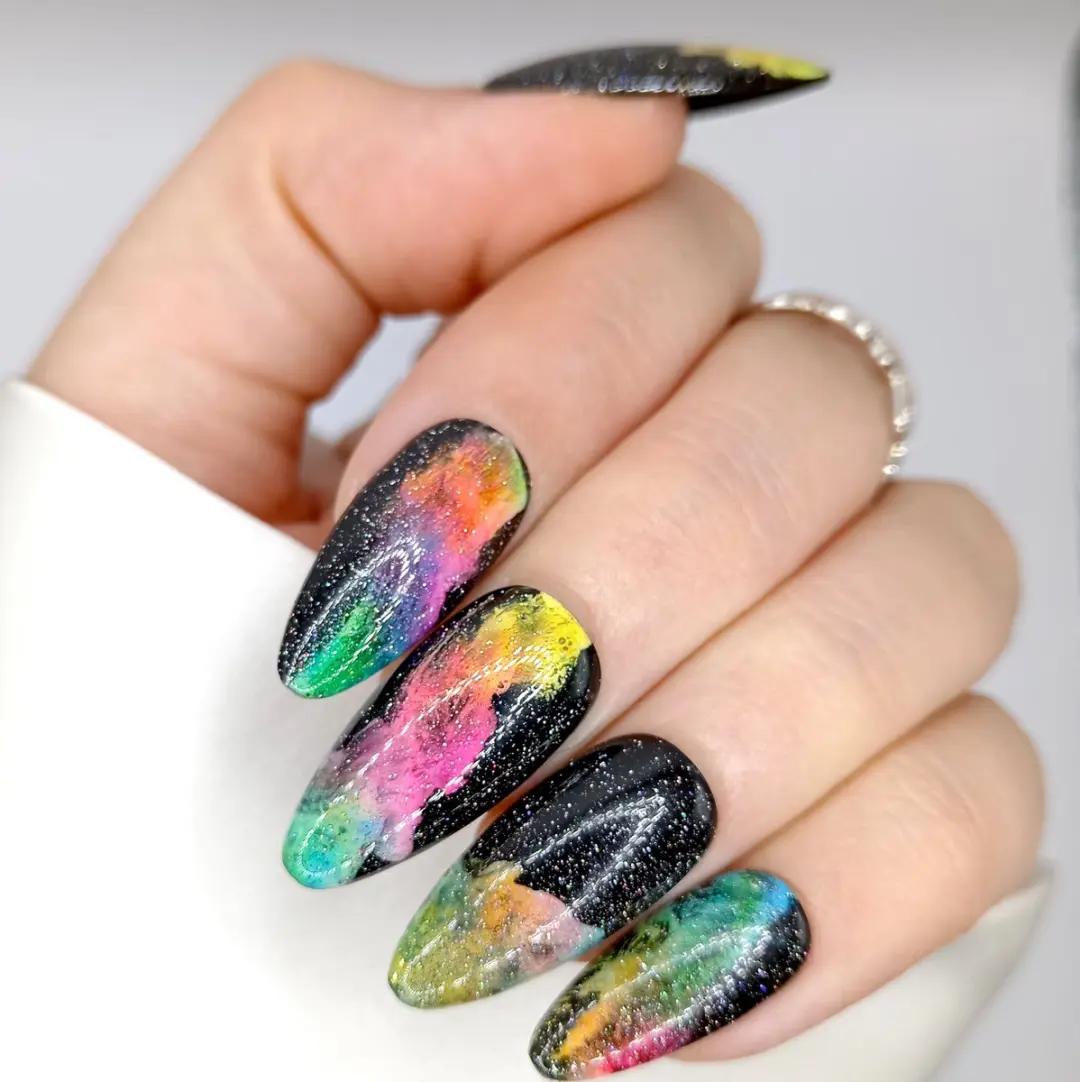 SD Press on Nails No. 71 Electric Voodoo Zwart Neon Smoke - 20 Stuks