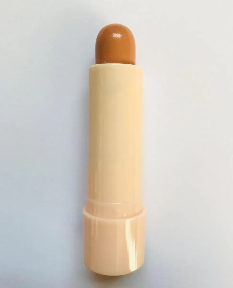 Leticia Well Concealer Stick 06