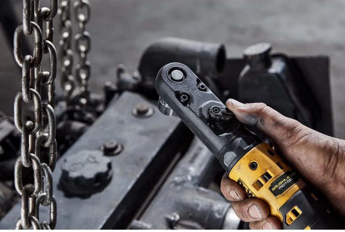 DeWalt DCF510N Haakse Ratelsleutel 18V XR