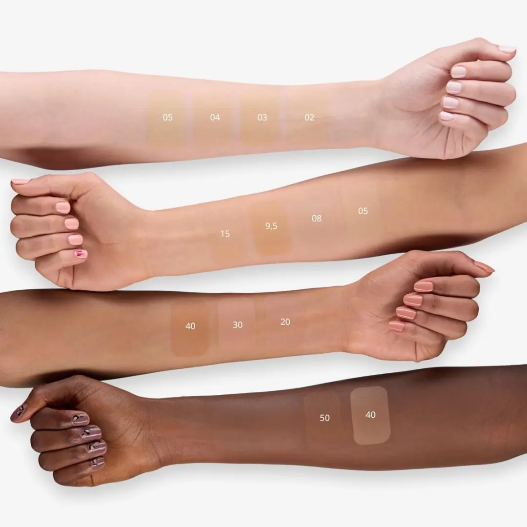 Essence Stay All Day Foundation 10 Soft Beige - 30ml - afbeelding 4 van 5