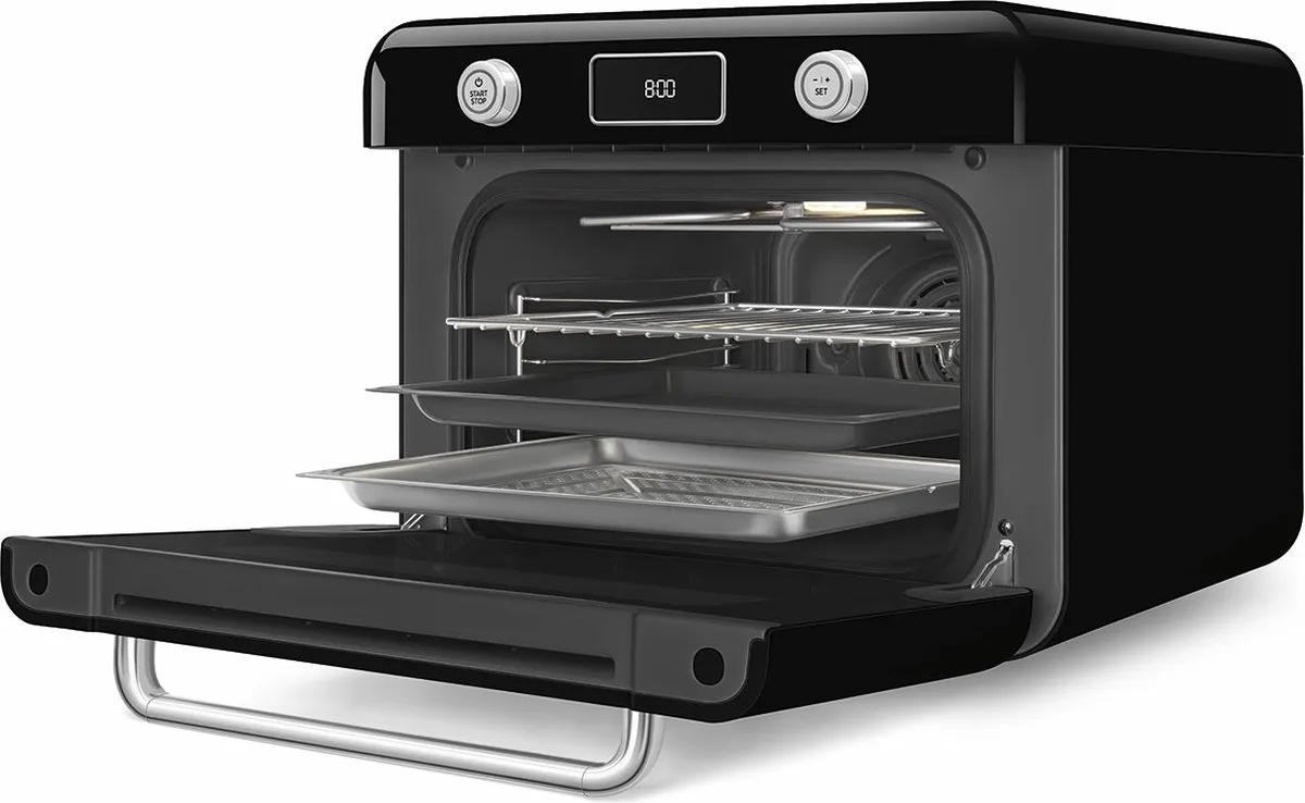 Smeg COF01BLEU Combi-Stoomoven 30L - Zwart