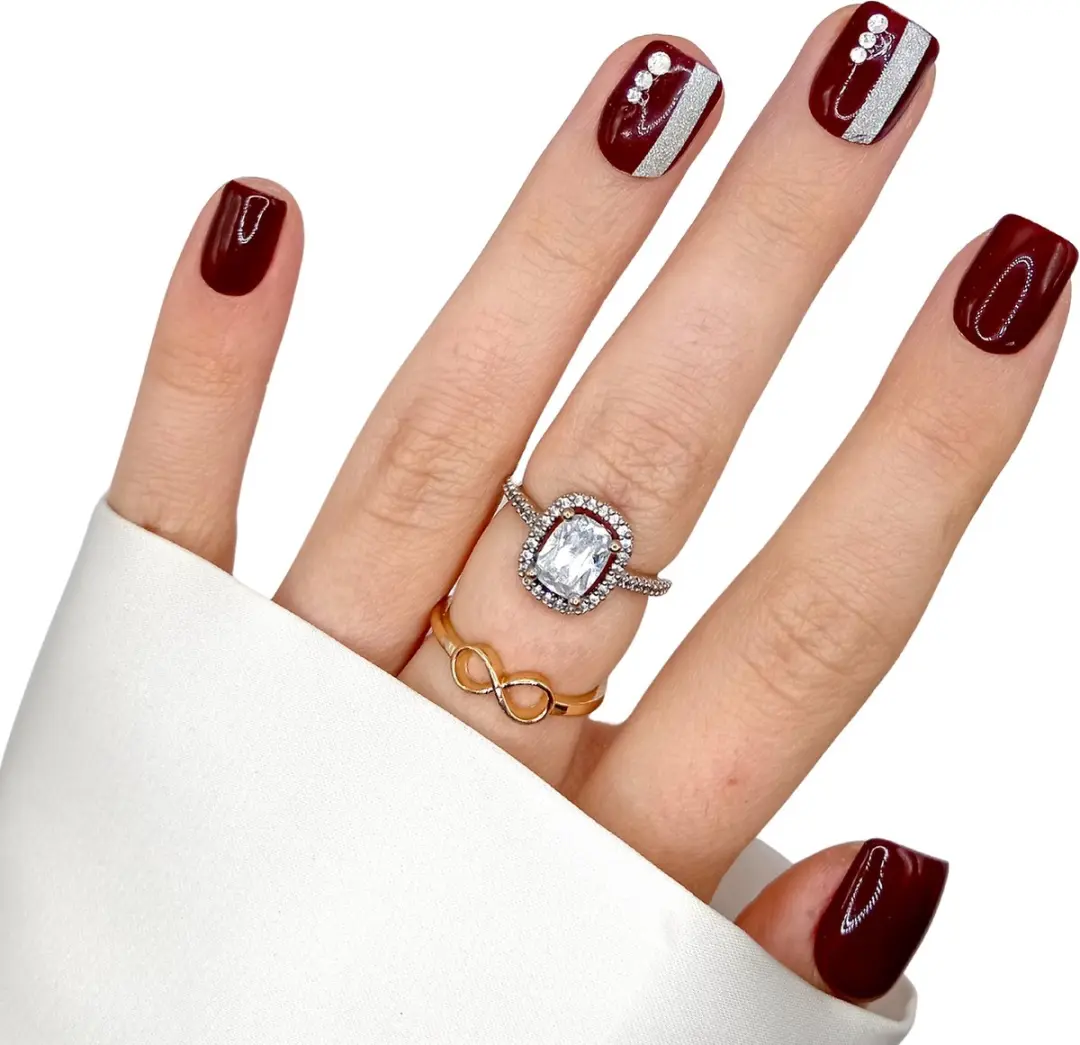 SD Press on Nails Treasure Nagelset - Donkerrood
