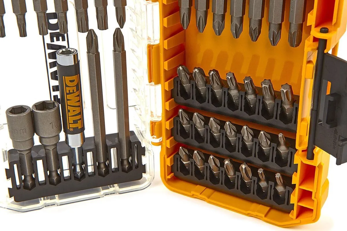 DeWalt DT70702 Bitset 40-delig - T10 Torx - Tough Case