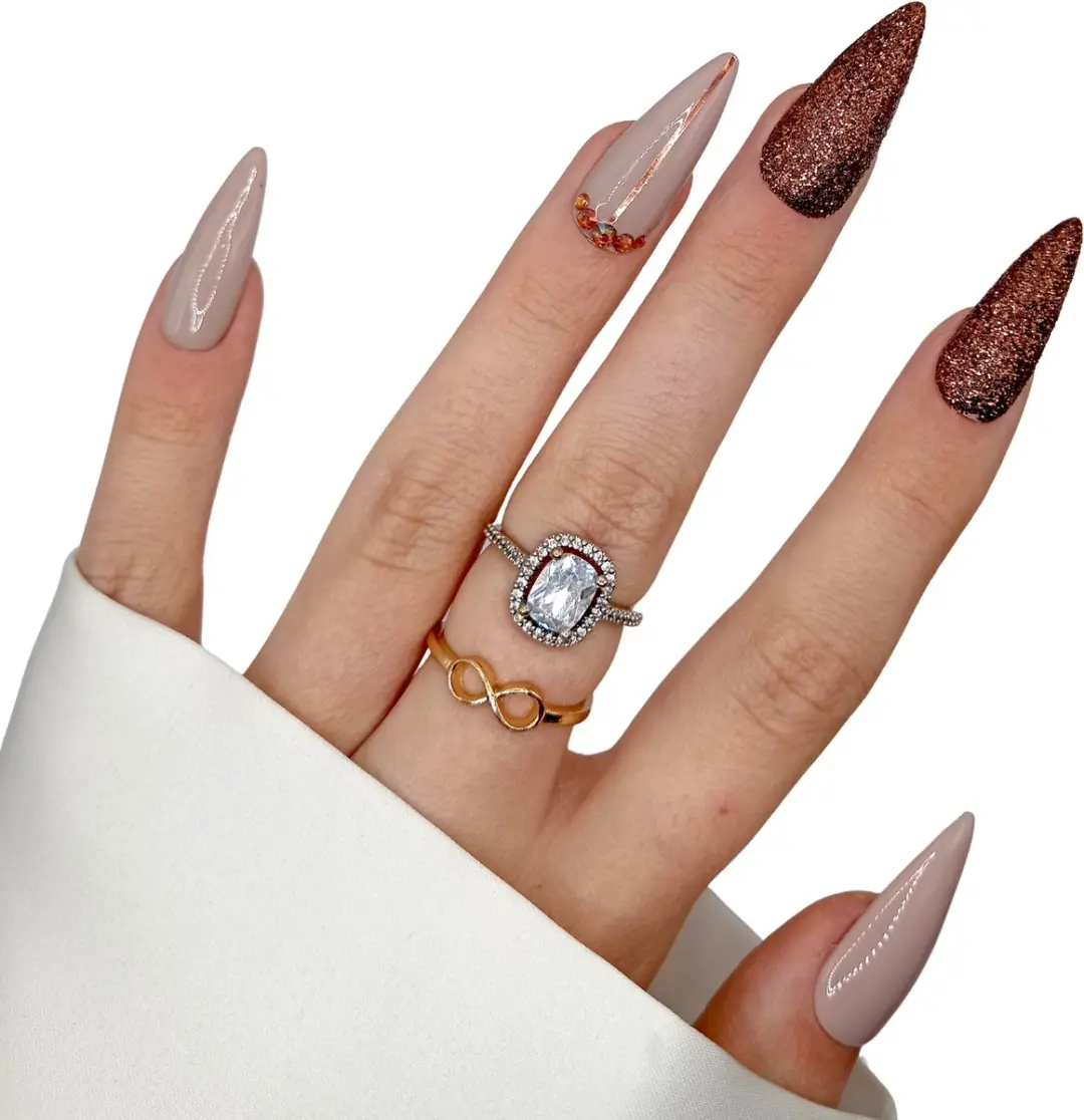 SD Press on Nails No. 128 Calma XL Stiletto Nude Copper - 20 Stuks