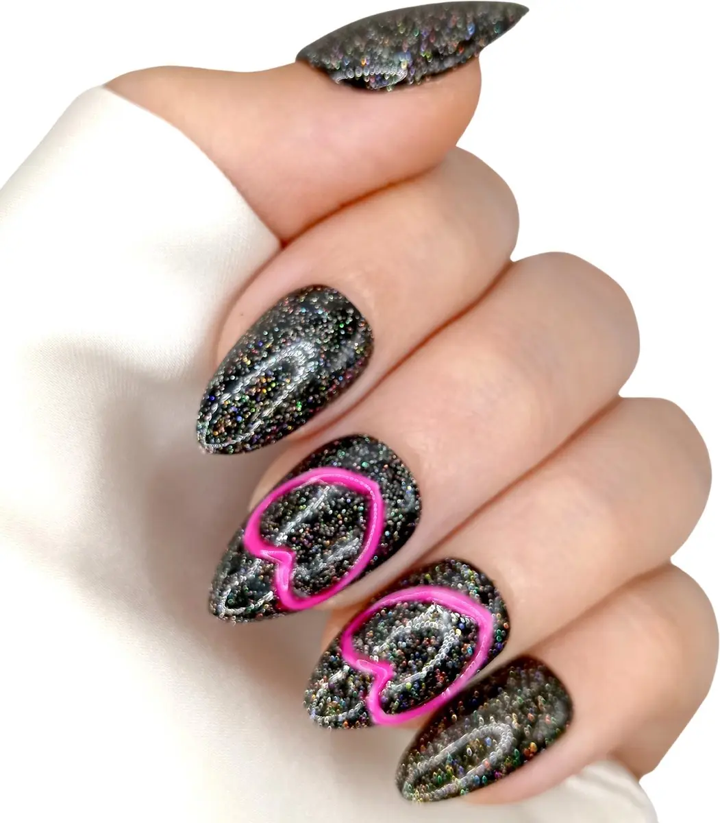 SD Press on Nails No. 44 Electric Heart M