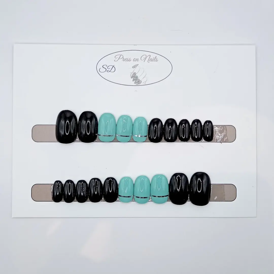 SD Press on Nails B-50 Plaknagels - 20 Stuks - Zwart/Blauw