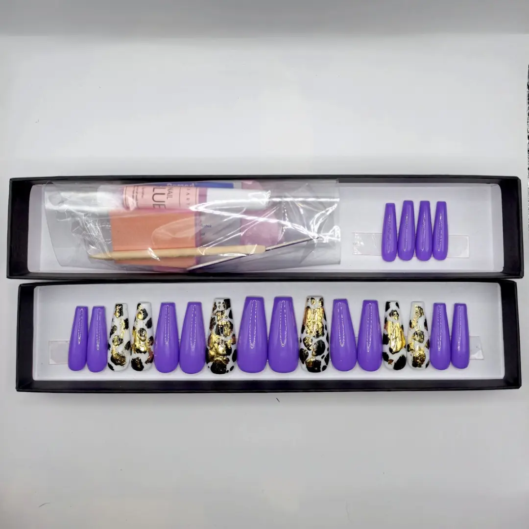 SD Press on Nails Paars Cow Print XL Coffin Nepnagels - 20 Stuks