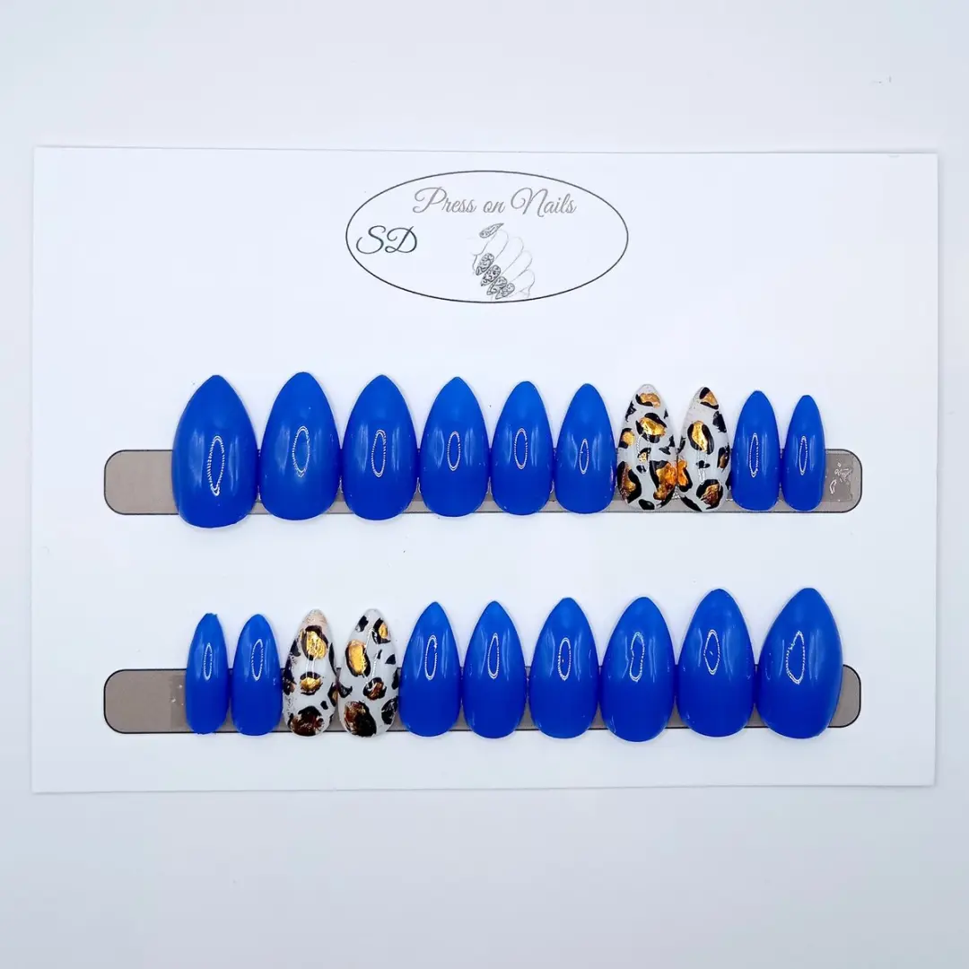 SD Press on Nails B-160 Blauw Wit Leopard Plaknagels - 20 Stuks