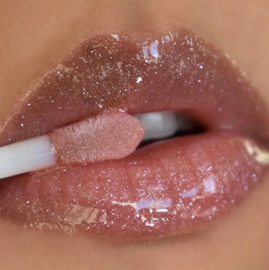 Moira Hydrating Lip Oil 004 Tickled Pink - 4.6ml